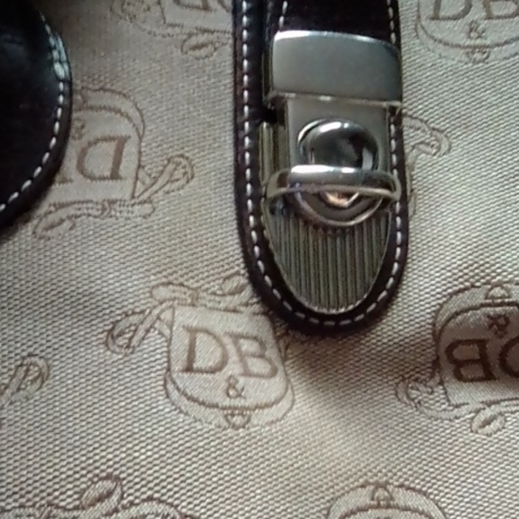 D&B  Bag - Picture 2 of 5